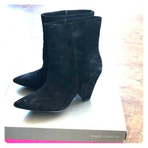 Vince Camuto super stylish black suede booties.